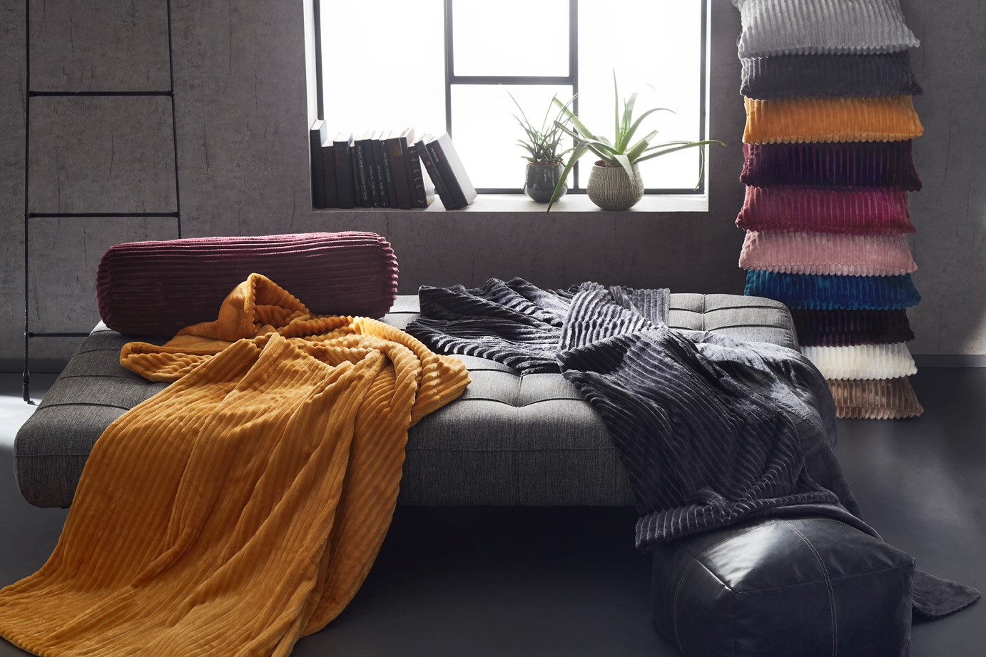 Pillows (stuffed) Cord Optik 50x50 anthracite